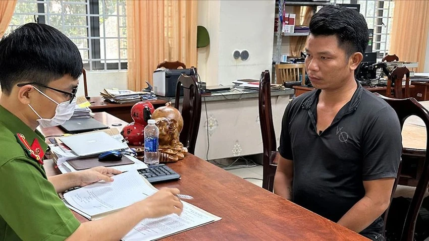 Khởi tố, tạm giam với thanh niên làm luật tiểu thương ở Chợ Long Thành