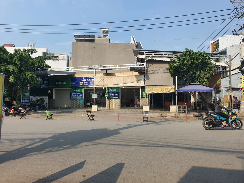 Chém nhau ở đám tiệc, một người chết ở Bình Tân