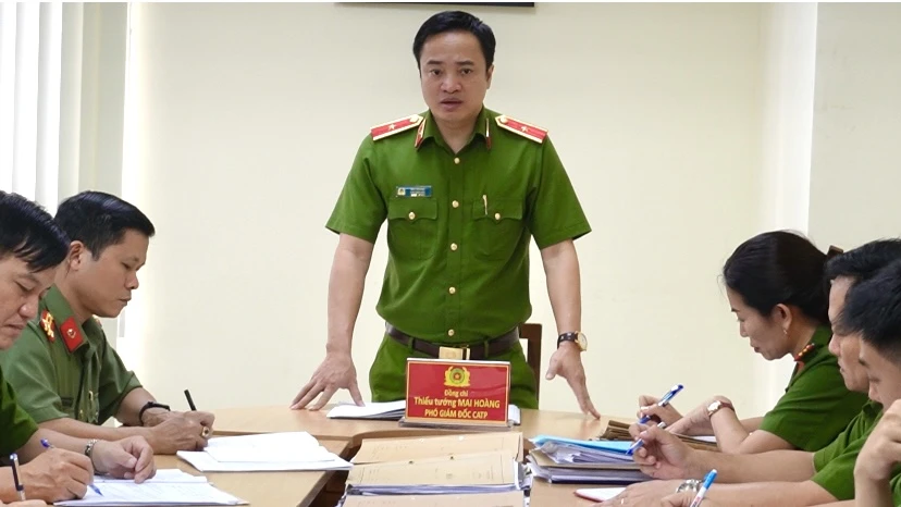 Đường dây người Việt và Nigeria chuyên nghề lừa đảo, rửa tiền