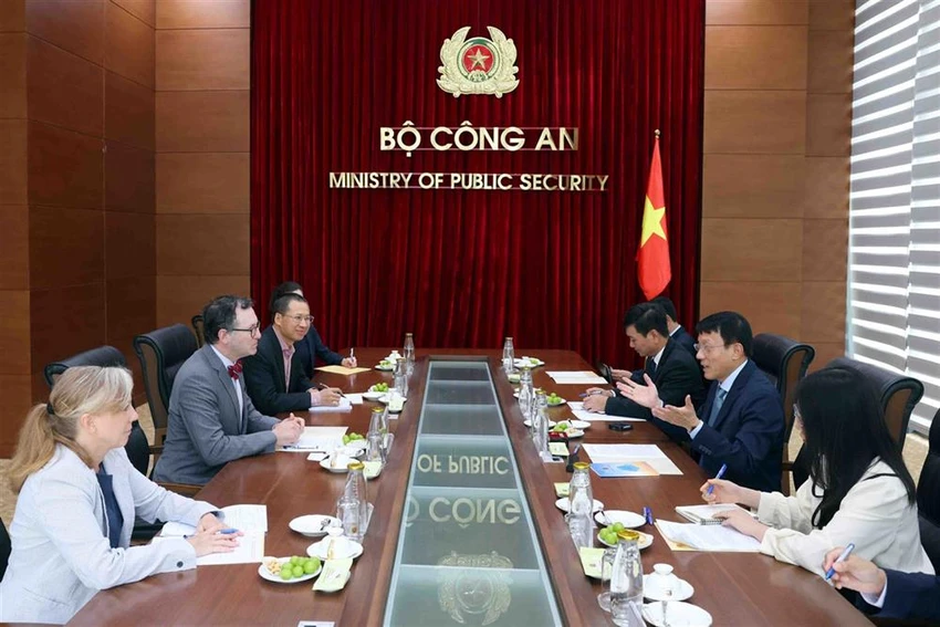 Thượng tướng Lương Tam Quang tiếp Đoàn Hội đồng Công nghiệp Công nghệ thông tin Hoa Kỳ
