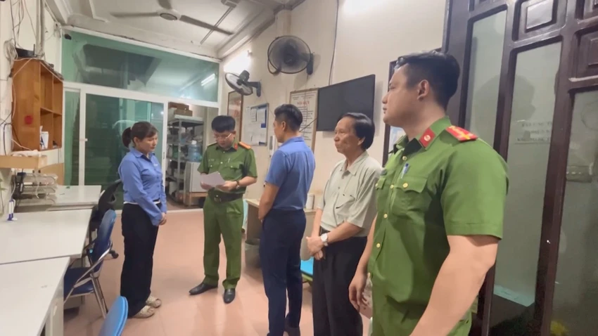 bat-them-16-nguoi-lien-quan-den-viec-mua-ban-tang-tru-chat-doc-xyanua-9.jpg