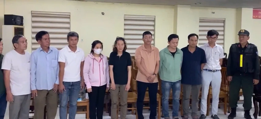 cong-an-tp-hcm-bat-9-giam-doc-trong-vu-mua-ban-hoa-don-hon-4-ngan-ti-0.jpg