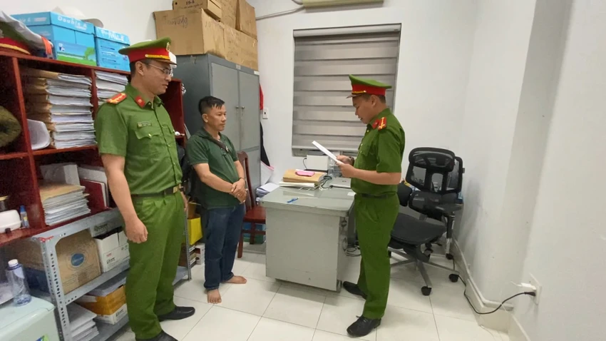 Công an TP.HCM bắt 9 giám đốc trong vụ mua bán hóa đơn hơn 4 ngàn tỉ