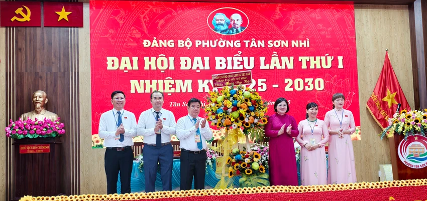 TP.HCM: Ông Nguyễn Trần Phú giữ chức Bí thư Đảng ủy phường Tân Sơn Nhì