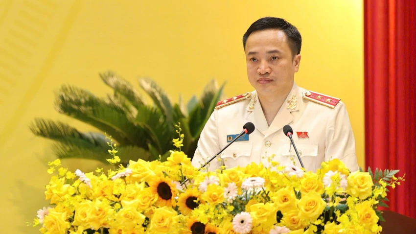 cong-an-tp-hcm-dep-toi-pham-duong-pho-nguoi-dan-binh-yen.jpg