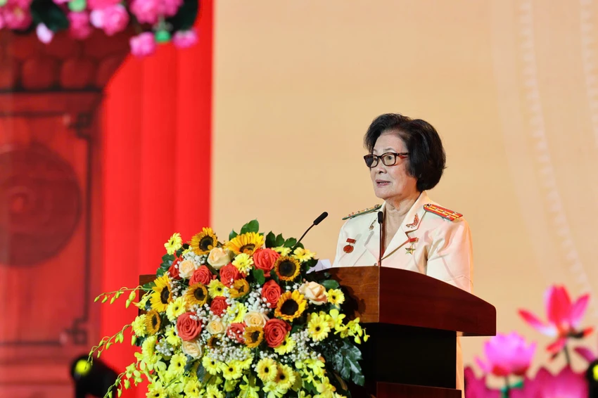 cong-an-tp-hcm-phat-huy-truyen-thong-ve-vang-vung-buoc-trong-ky-nguyen-moi-2.jpeg