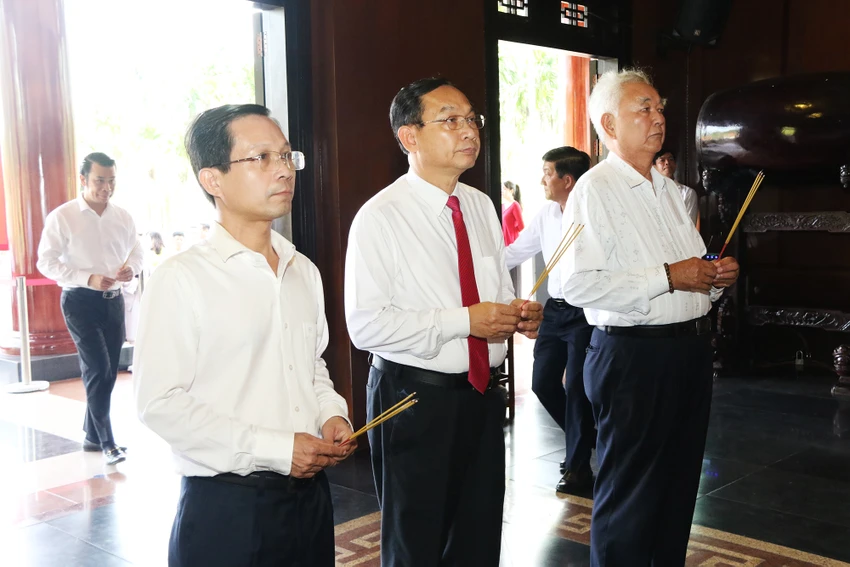 tp-hcm-tuong-niem-84-nam-ngay-hy-sinh-cac-lanh-dao-dang-tai-nga-ba-giong-009.jpg