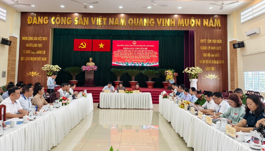 Đoàn công tác số 4 khảo sát chuyển đổi số tại xã Bình Chánh, Tân Nhựt