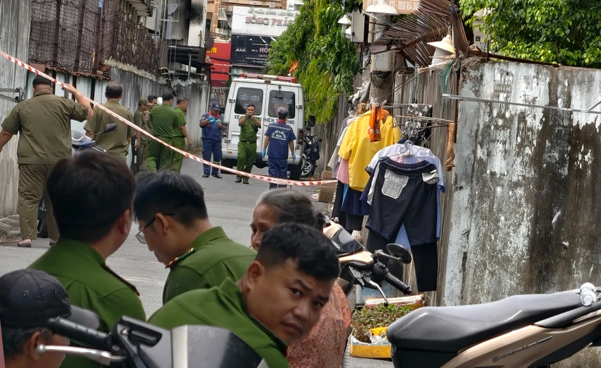Công an điều tra vụ phát hiện thi thể trẻ sơ sinh trong thùng carton ở phường Trung Mỹ Tây