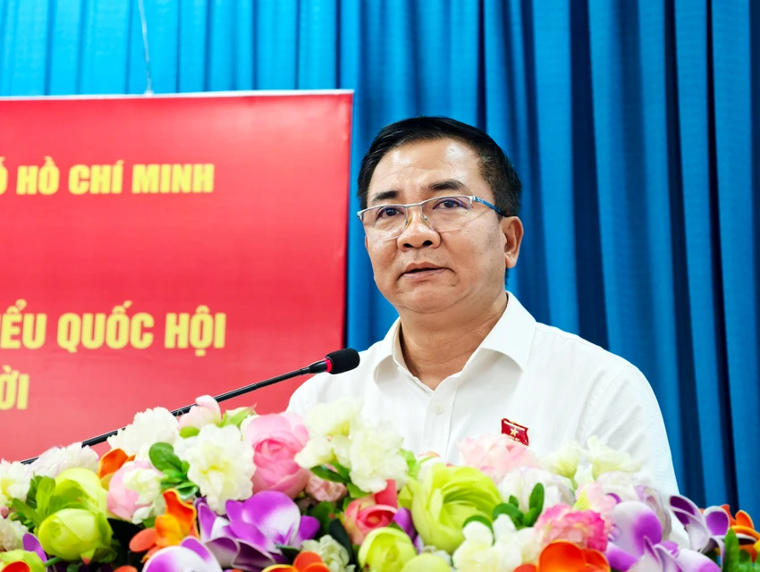 cu-tri-neu-nhieu-y-kien-ve-du-an-treo-va-giao-duc-1.jpg