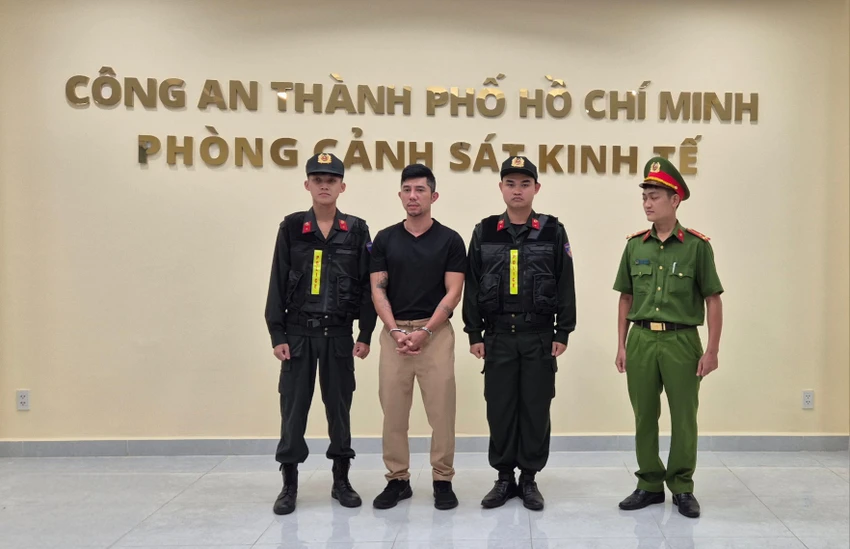 luong-bang-quang-chong-cua-ngan-98-bi-bat (2).jpg