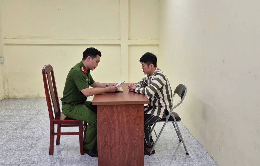 tiktoker-doan-quoc-viet-chu-trang-du-bau-troi-bi-cong-an-tp-hcm-bat (2).jpg