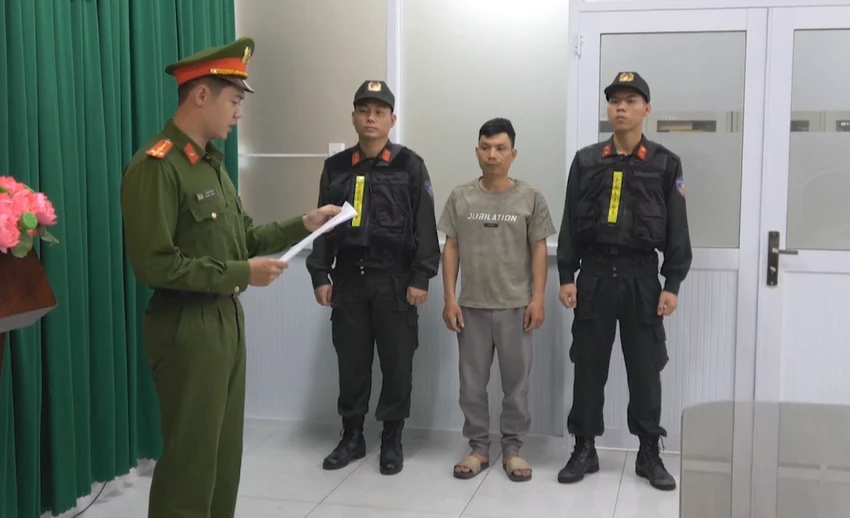 duong-day-bien-thit-heo-ngam-hoa-chat-thanh-thit-bo-ban-cho-75-quan-an-o-tp-hcm-dat.png