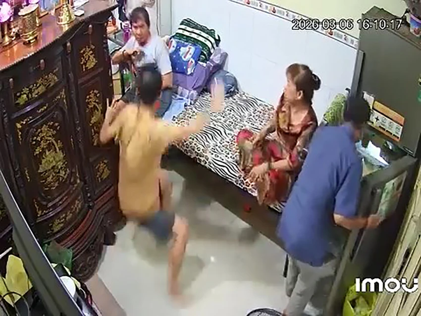 danh-cau-ruot-tai-bien.jpg