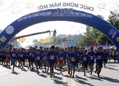 Hàng ngàn người tham gia giải chạy việt dã chào năm mới