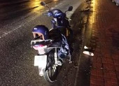 Giận chồng để xe, dép, số điện thoại trên cầu làm công an quần thảo tìm kiếm