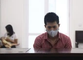 Bé gái bị mẹ ruột bạo hành, người tình của mẹ nhiều lần xâm hại