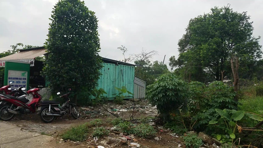 Căn nhà tạm nơi phát hiện ông N tử vong. Ảnh: HT Căn nhà tạm nơi phát hiện ông N tử vong. Ảnh: HT