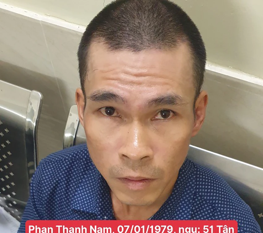 Phan Thanh Nam tại cơ quan công an. Ảnh: ĐC Phan Thanh Nam tại cơ quan công an