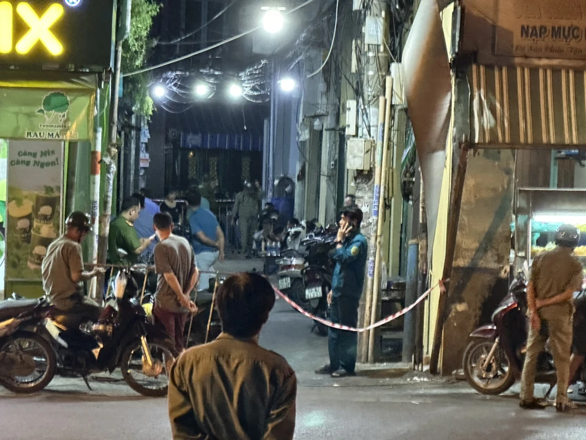 Phong tỏa hiện trường nơi xảy ra vụ việc. Ảnh: NGUYỄN YÊN