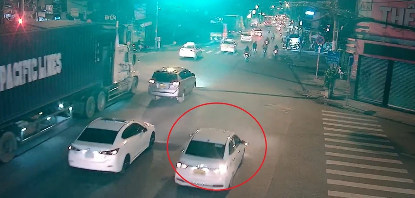 Hinh xe TAxi 1.jpg