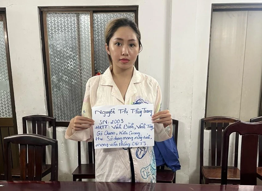 Triệt phá đường dây sử dụng sim rác, ứng dụng thanh toán không chạm chiếm đoạt tài sản