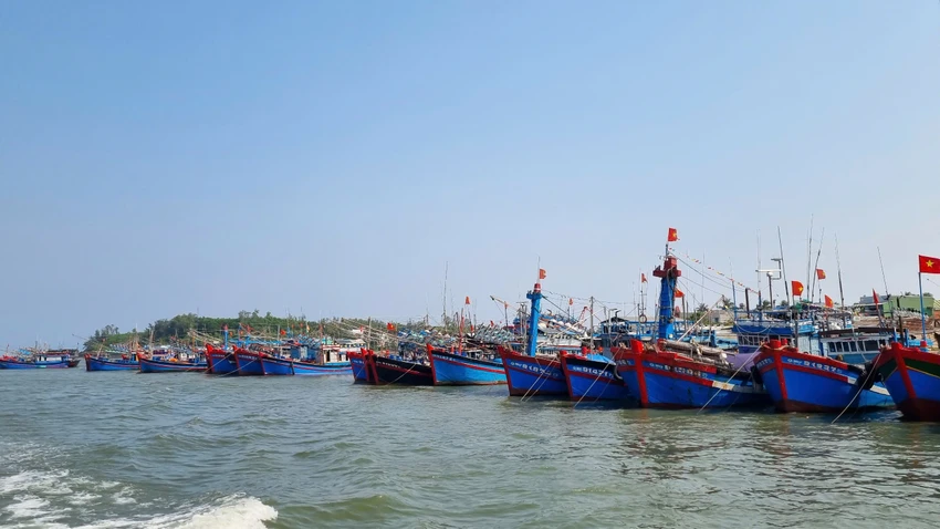 quang-ngai-ngu-dan-gap-kho-vi-thiet-bi-giam-sat-hanh-trinh-mat-ket-noi-7.jpg
