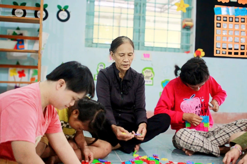 trung-tam-cham-soc-nan-nhan-chat-doc-da-cam-o-quang-ngai-dung-hoat-dong-vi-het-tien-1.jpg