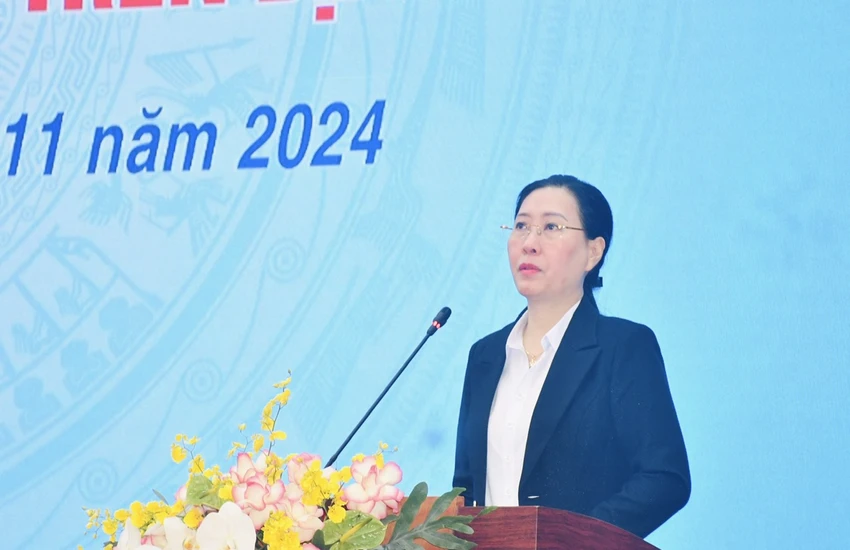 huy-dong-hon-242-ty-dong-ung-ho-chuong-trinh-xoa-nha-tam-o-quang-ngai-5.jpg