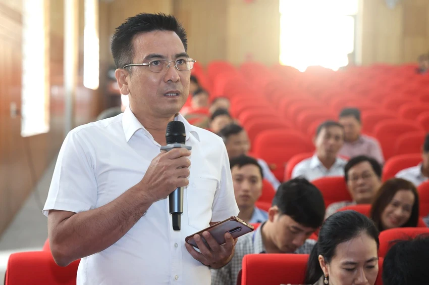 cu-tri-nganh-y-te-quang-ngai-phan-anh-tinh-trang-thieu-nhan-luc-y-te-tai-dia-phuong-2.jpg