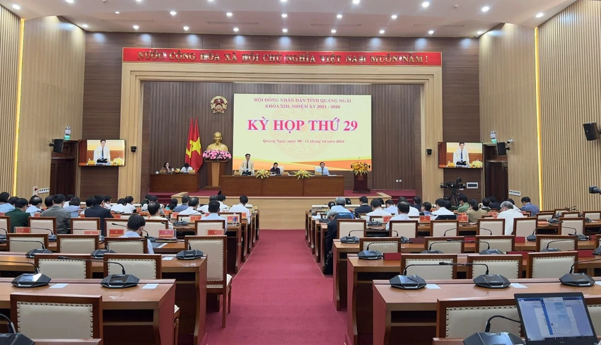 Quảng Ngãi xem xét thành lập, bãi bỏ một số cơ quan thuộc UBND tỉnh