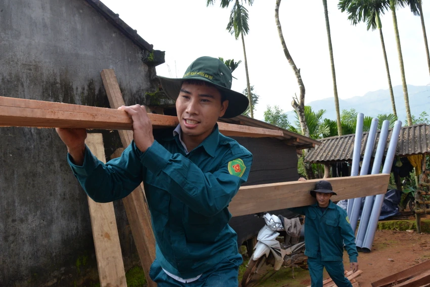 nhieu-ho-ngheo-o-quang-ngai-thoa-uoc-mo-an-cu-truoc-them-nam-moi-1.JPG