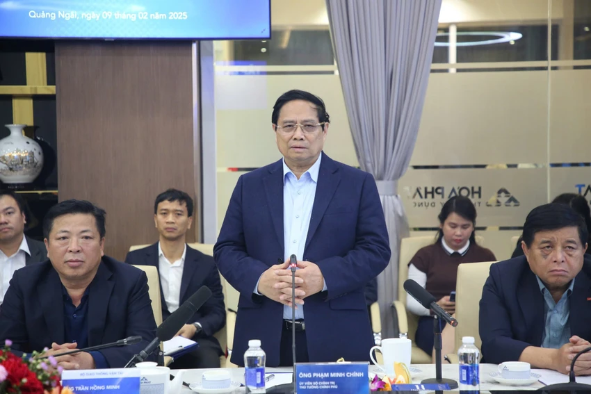 hu-tuong-dat-hang-tap-doan-hoa-phat-san-xuat-ray-thep-cho-hang-loat-du-an-duong-sat-quy-mo-den-250-ty-do-2.jpg