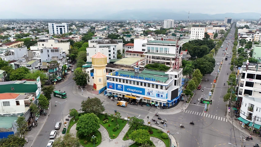 Phương án đưa đón cán bộ Kon Tum xuống Quảng Ngãi làm việc sau khi hợp nhất tỉnh
