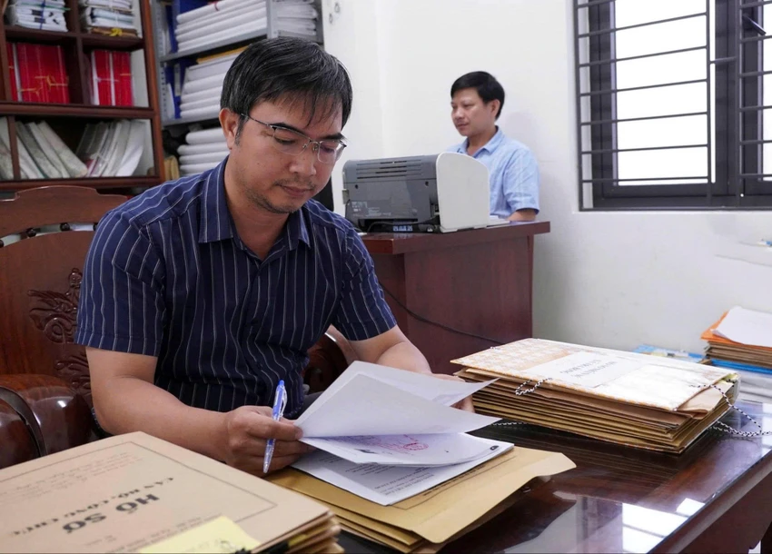 quang-ngai-chay-nuoc-rut-truoc-gio-g-van-hanh-chinh-quyen-hai-cap-4.jpg
