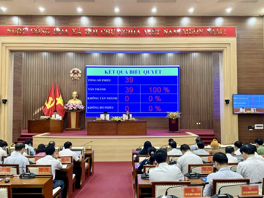 ky-hop-cuoi-cung-cua-hdnd-tinh-quang-ngai-truoc-khi-sap-nhap-1.jpg