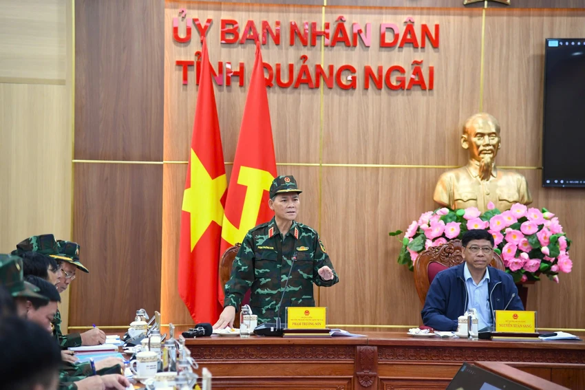 quan-khu-5-ung-truc-tai-gia-lai-quang-ngai-ung-pho-bao-so-13-4.jpg