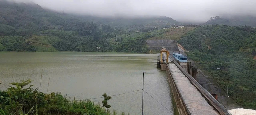 quang-ngai-yeu-cau-thuy-dien-dieu-tiet-som-tranh-dong-loat-xa-lu-2.jpg
