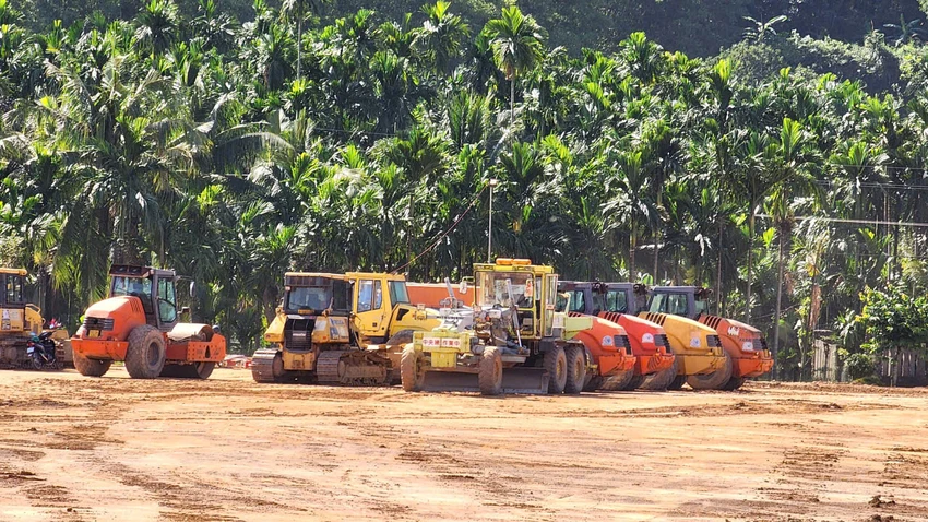 thong-tin-ve-tram-dung-nghi-dau-tien-tren-cao-toc-quang-ngai-hoai-nhon- (10).jpg