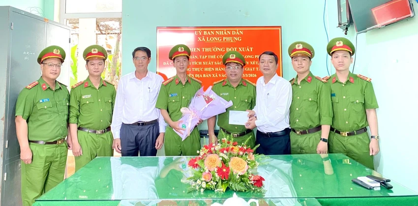 LP04.jpg