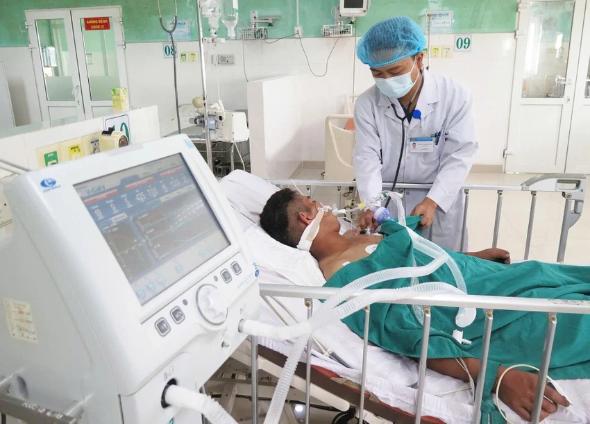 quang-ngai-an-ca-muoi-chua-mot-nguoi-nguy-kich-vi-ngo-doc-botulinum-1-3199-7763.jpg