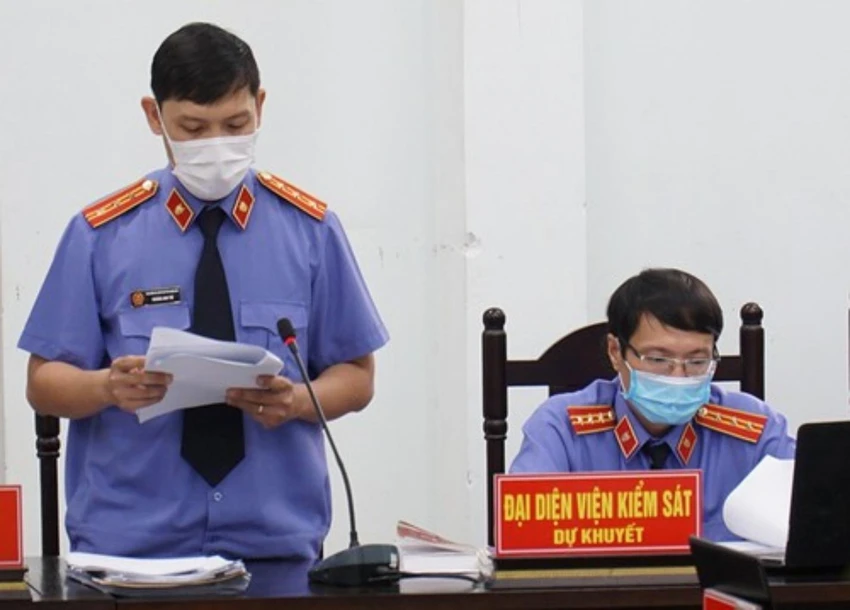 2 cựu chủ tịch Khánh Hòa bị đề nghị từ 5 đến 7 năm tù ảnh 4