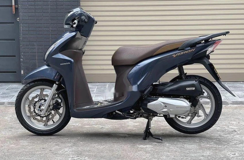 Mua lại xe của người khác phải thực hiện sang tên. Ảnh minh hoạ Mua lại xe của người khác phải thực hiện sang tên. Ảnh minh hoạ