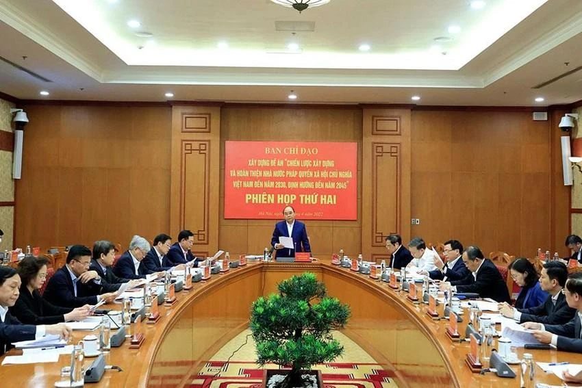 Chủ tịch nước Nguyễn Xuân Phúc phát biểu tại phiên họp Ban chỉ đạo xây dựng đề án “Chiến lược xây dựng và hoàn thiện Nhà nước pháp quyền (NNPQ) XHCN Việt Nam đến năm 2030, định hướng đến năm 2045”. Ảnh: VGP Chủ tịch nước Nguyễn Xuân Phúc phát biểu tại phiên họp Ban chỉ đạo xây dựng đề án “Chiến lược xây dựng và hoàn thiện Nhà nước pháp quyền (NNPQ) XHCN Việt Nam đến năm 2030, định hướng đến năm 2045”. Ảnh: VGP