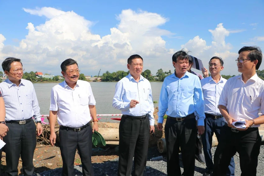 Tổ công tác do Bộ trưởng Hồ Đức Phớc làm tổ trưởng đi kiểm tra, khảo sát 2 dự án đầu tư công trên địa bàn TP Biên Hòa. Tổ công tác do Bộ trưởng Hồ Đức Phớc làm tổ trưởng đi kiểm tra, khảo sát 2 dự án đầu tư công trên địa bàn TP Biên Hòa.