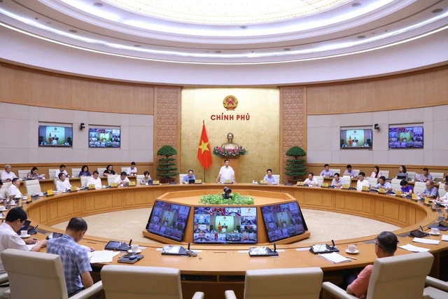 Phó Thủ tướng Trần Hồng Hà đã chủ trì cuộc họp liên quan đến việc sửa Nghị định 44/2014 về định giá đất. Ảnh: VGP Phó Thủ tướng Trần Hồng Hà đã chủ trì cuộc họp liên quan đến việc sửa Nghị định 44/2014 về định giá đất. Ảnh: VGP