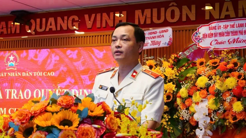 bao-phap-luat-tp.png