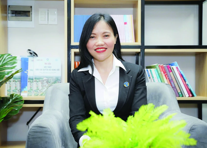 ls-huong-7780-3505.jpg.png