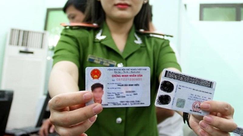 Bộ Công an đề xuất sửa Luật Căn cước công dân để có thể cấp thẻ CCCD cho trẻ dưới 6 tuổi. Bộ Công an đề xuất sửa Luật Căn cước công dân để có thể cấp thẻ CCCD cho trẻ dưới 6 tuổi.