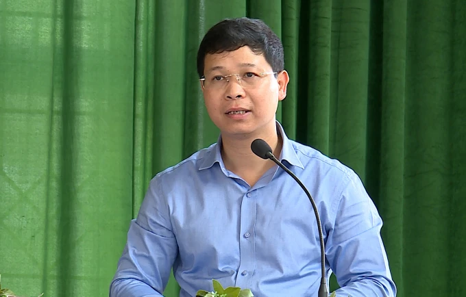 công tác cán bộ